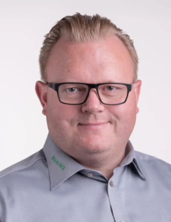 Morten Larsen, Entreprenør og Direktør hos Åvang